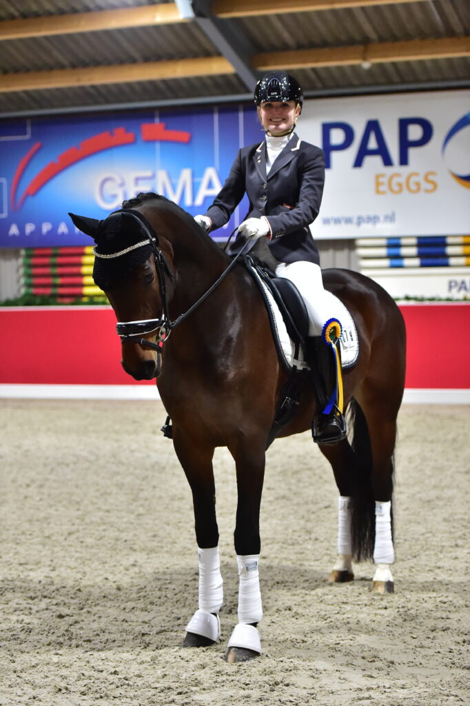 Lid Suzie van Wijk en Calluna op de Gelderse Kampioenschappen in Nunspeet (Niet bij La Grande)