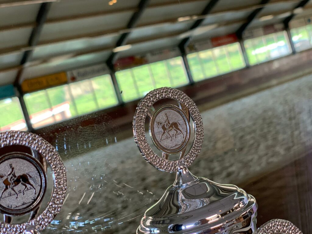 Sfeerbeeld prijzen en 20 x 60 rijhal